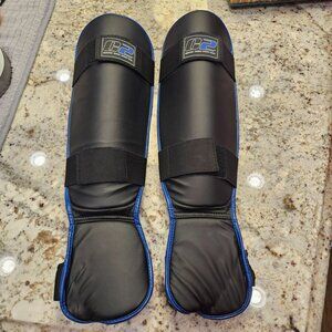 C2 Protective Shin Guards Foot Padding Black Blue For Martial Arts Training S/M